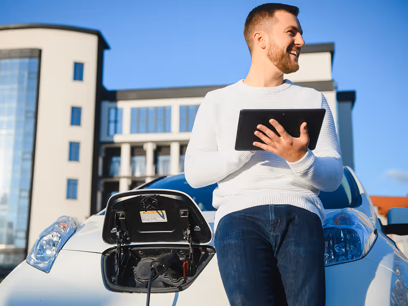 الشركات والمرافق